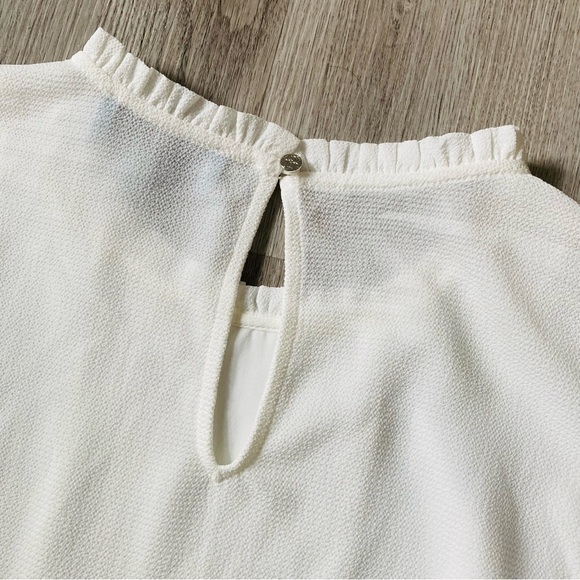 Cece White Pintucked Chiffon Top With Smocked Cuffs - Picture 5 of 9